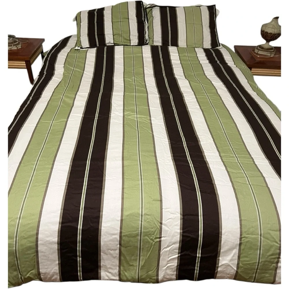 Queen Size Stripes Bedding Comforter Set 4 pieces
